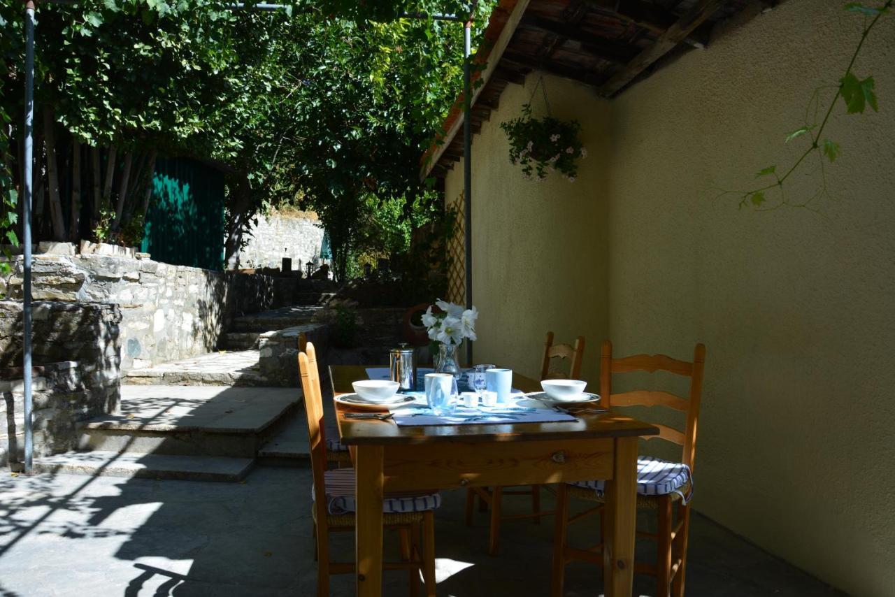 Kato Platres Riverside Cottage מראה חיצוני תמונה